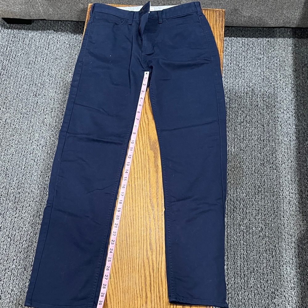 Dockers Men's Dark Blue Chinos